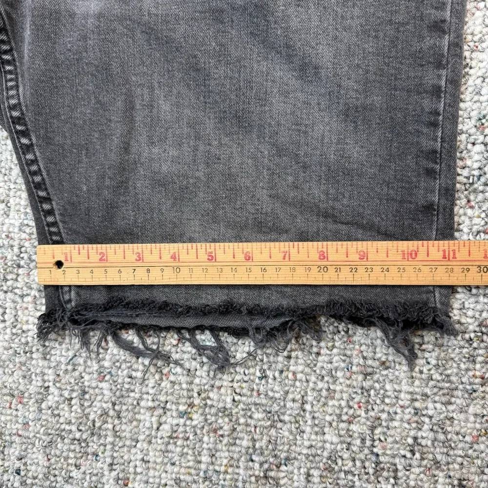 Levi's 405 Shorts Mens Size 40 Stretch Casual Denim Cut Off Jorts Black